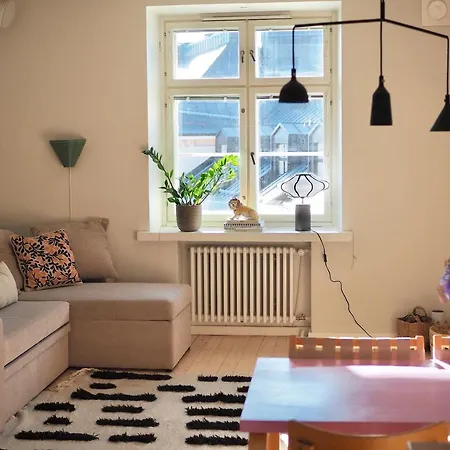 Urban Penthouse Next To Metro With Views Apartment Helsinki