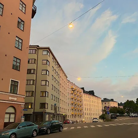 Apartment Urban Penthouse Next To Metro With Views